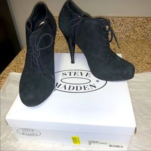 Steve Madden Trikki black bootie 7M